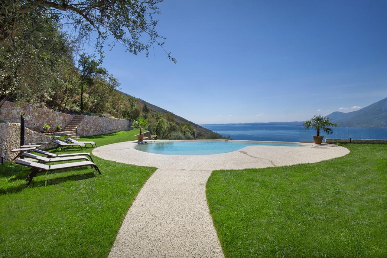 Villa Divina - Apt Icona Con Piscina E Vista Lago Castelletto Di Brenzone Exterior foto
