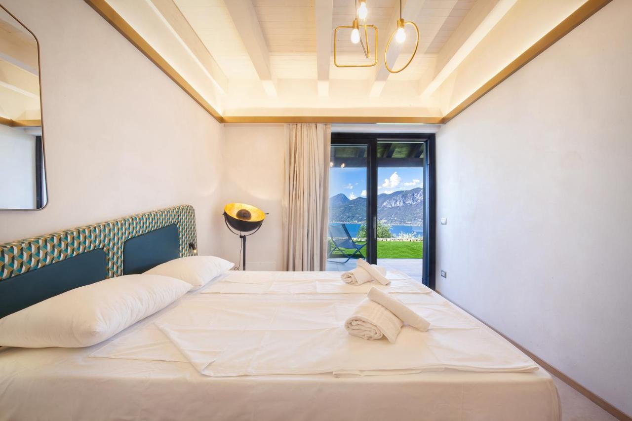 Villa Divina - Apt Icona Con Piscina E Vista Lago Castelletto Di Brenzone Exterior foto